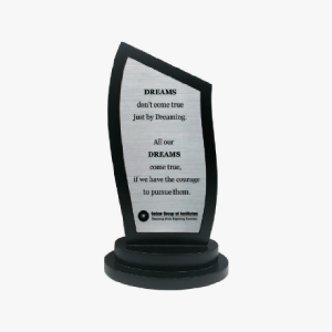 Trophy 18
